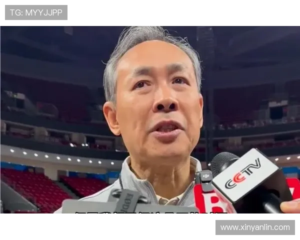 许利民:球员配合提升麦基仍未全力 许利民:球员配合提升麦基仍未全力